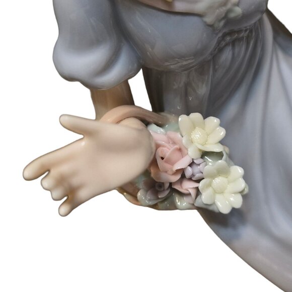 Large Porcelain Angel Figurine Floral Flower Basket Heavy 13 Inch Collectible - Picture 7 of 16